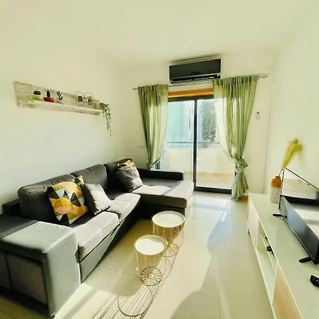 Apartment Peradoce - Beach 150m - Terrace - Private Parking Armação de Pêra